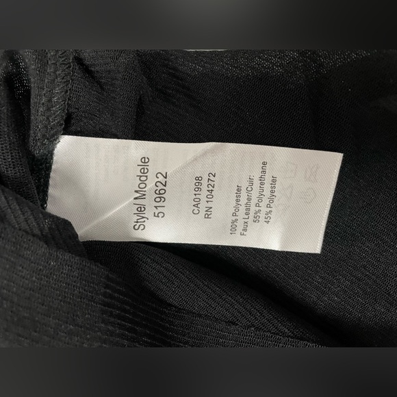 Woman’s size large top faux leather - Picture 4 of 7